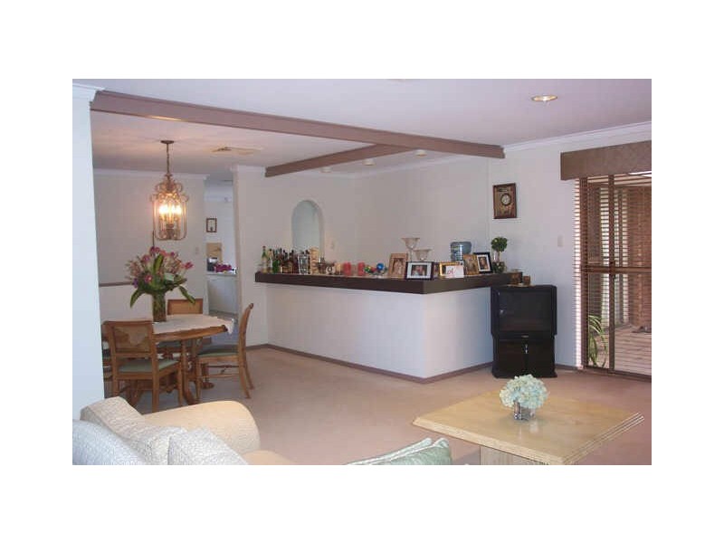 27 Durban Crescent, Kingsley WA 6026