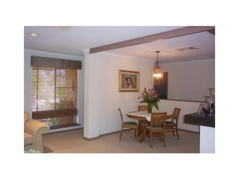 27 Durban Crescent, Kingsley WA 6026