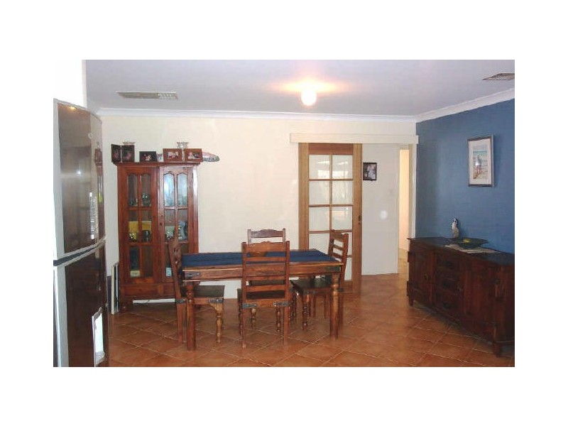 5 Masters Place, Marangaroo WA 6064