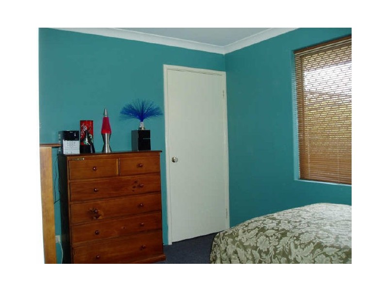 5 Masters Place, Marangaroo WA 6064