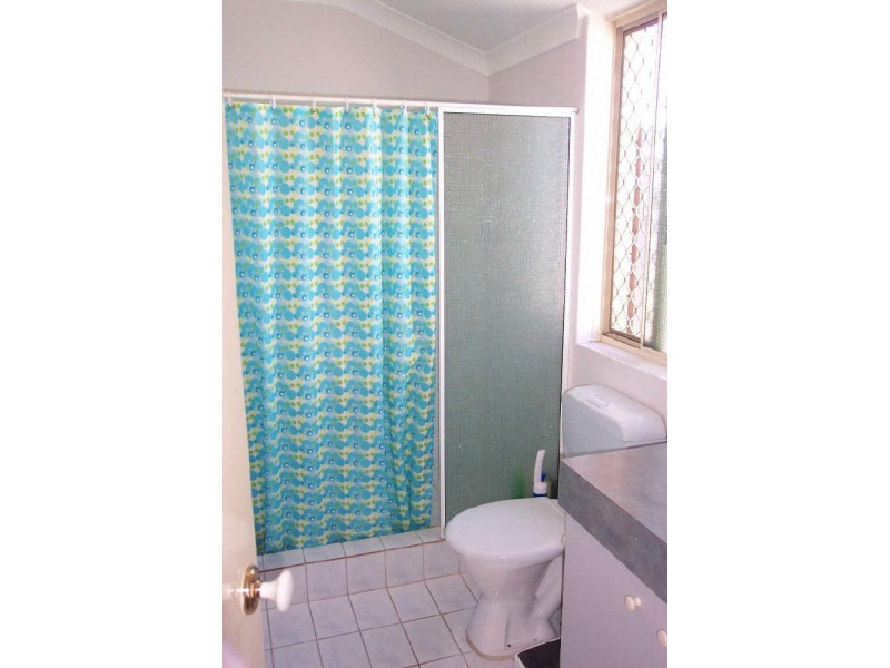 5 Masters Place, Marangaroo WA 6064