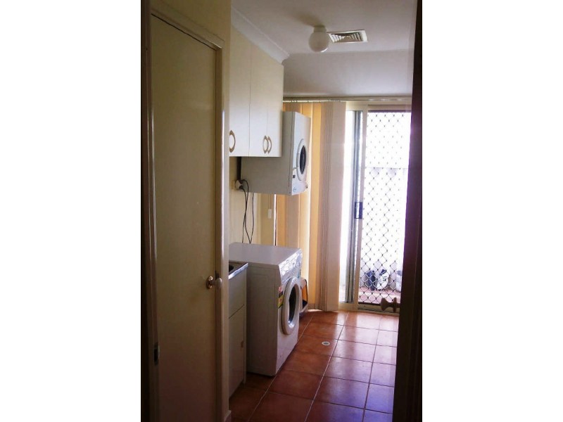 5 Masters Place, Marangaroo WA 6064