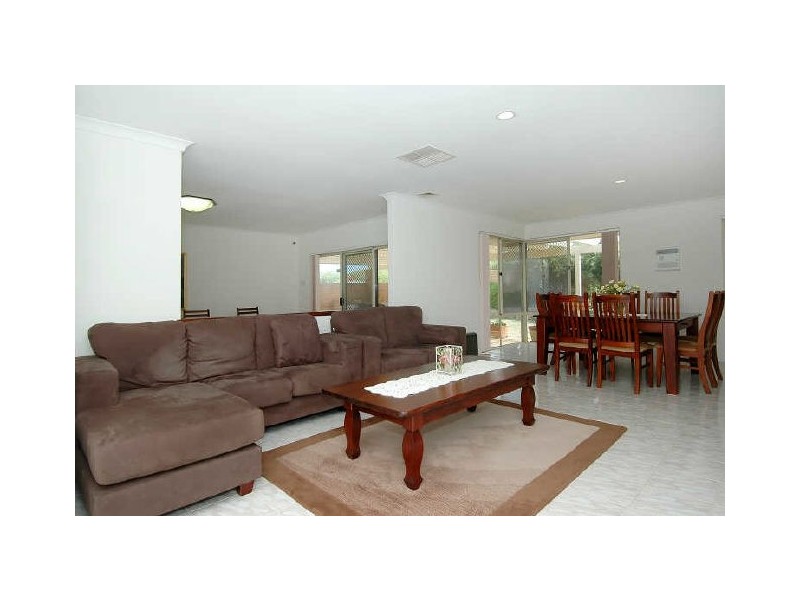 37 Wahroonga Way, Greenwood WA 6024