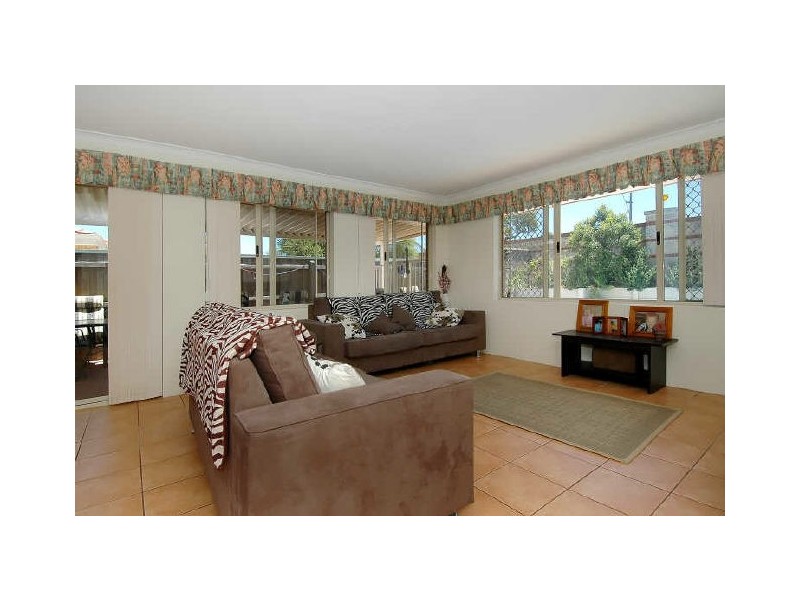 7 Passive Trail, Landsdale WA 6065