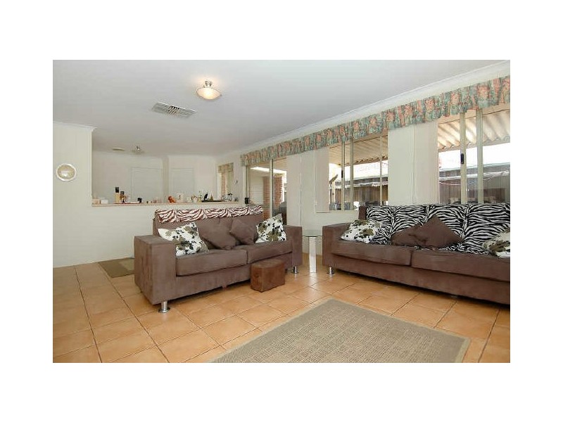 7 Passive Trail, Landsdale WA 6065