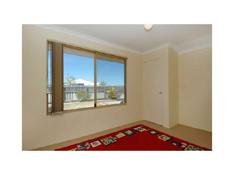 5 Carinta Court, Ellenbrook WA 6069