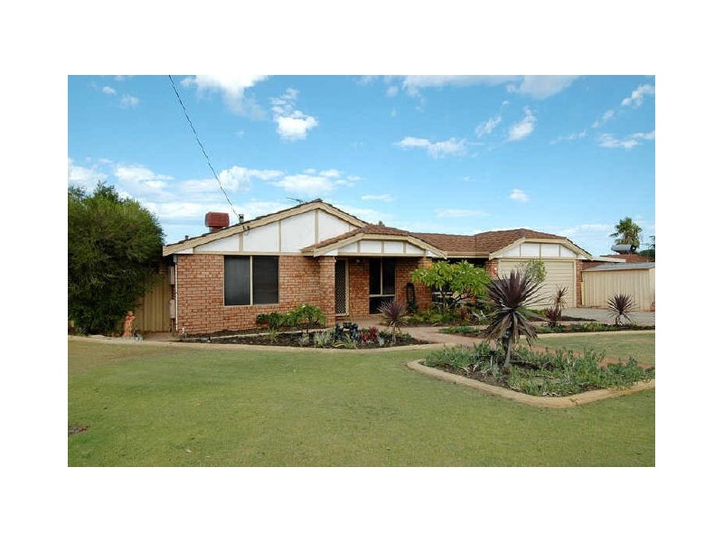 9 Oakover Way, Heathridge WA 6027