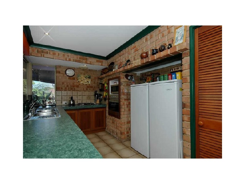 9 Oakover Way, Heathridge WA 6027