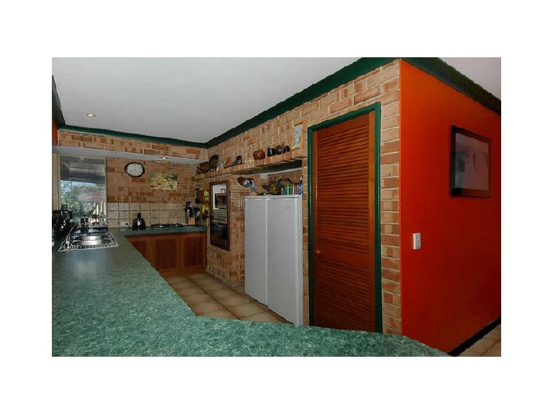 9 Oakover Way, Heathridge WA 6027