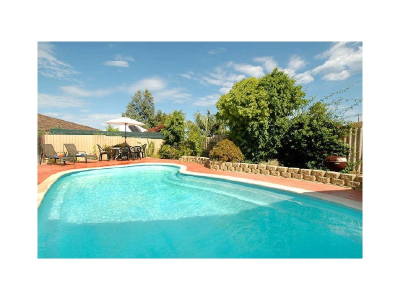 9 Oakover Way, Heathridge WA 6027