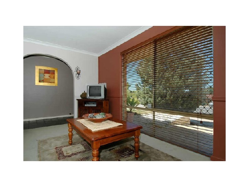 6 Ham Close, Beldon WA 6027