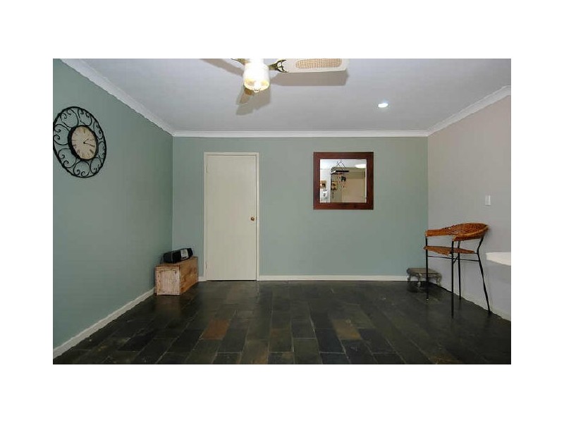 6 Ham Close, Beldon WA 6027