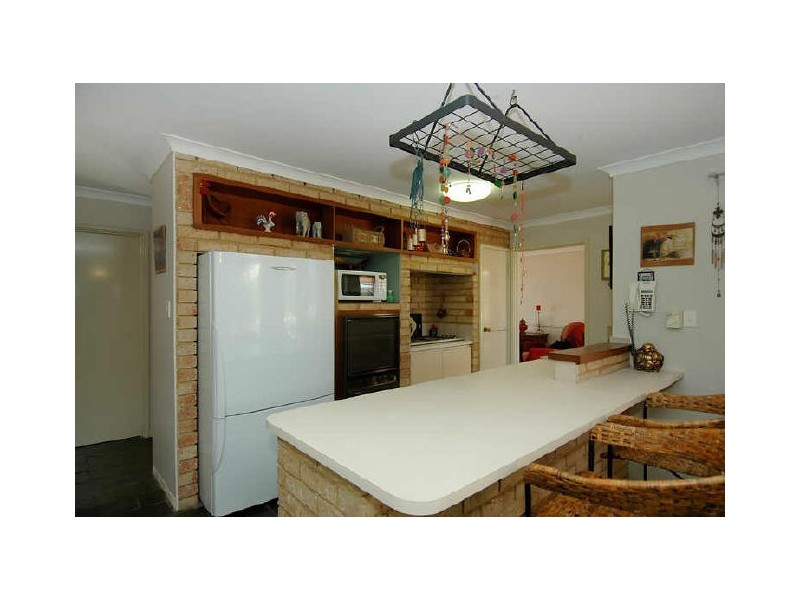 6 Ham Close, Beldon WA 6027