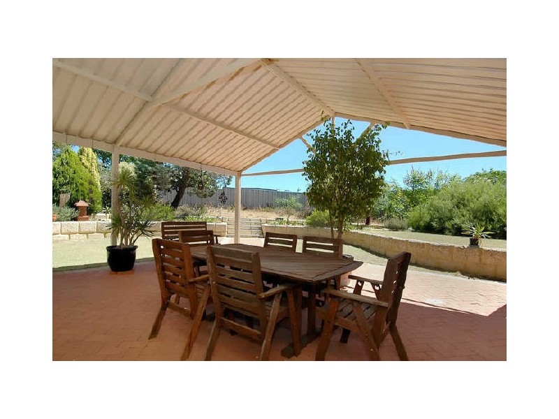 6 Ham Close, Beldon WA 6027