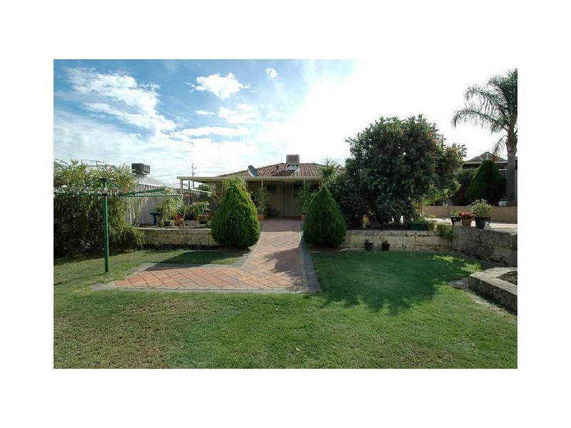 105 Sacramento Avenue, Beechboro WA 6063