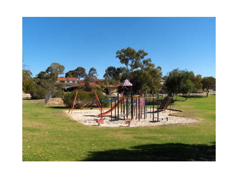 102 Giles Avenue, Padbury WA 6025