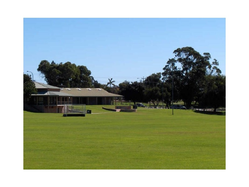 102 Giles Avenue, Padbury WA 6025