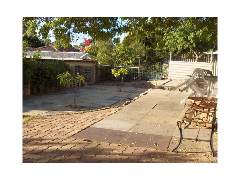 102 Giles Avenue, Padbury WA 6025