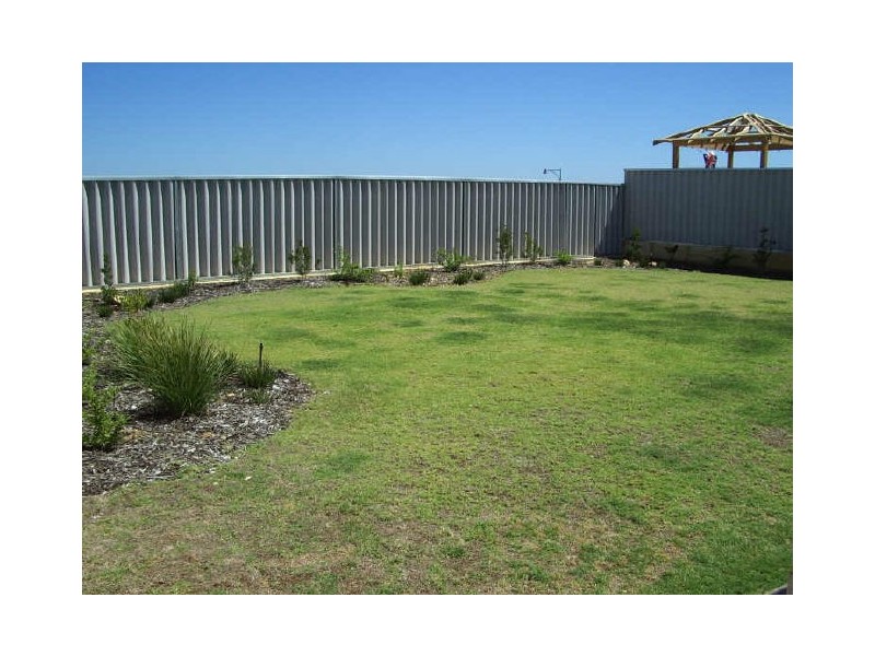 101 Ridgewood Blvd, Ridgewood WA 6030