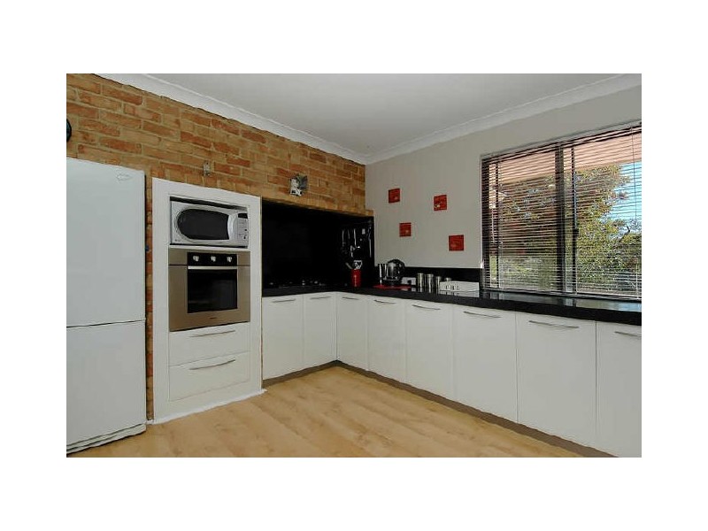 17 Captain Court, Heathridge WA 6027