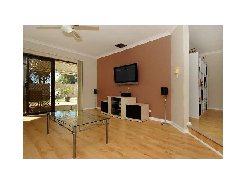 17 Captain Court, Heathridge WA 6027