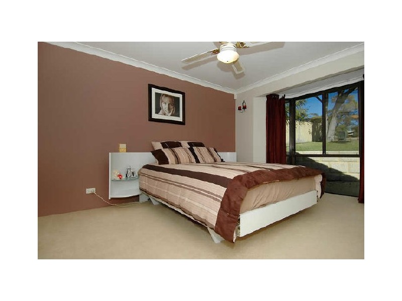 17 Captain Court, Heathridge WA 6027