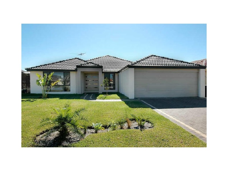 43 Russell Road, Madeley WA 6065