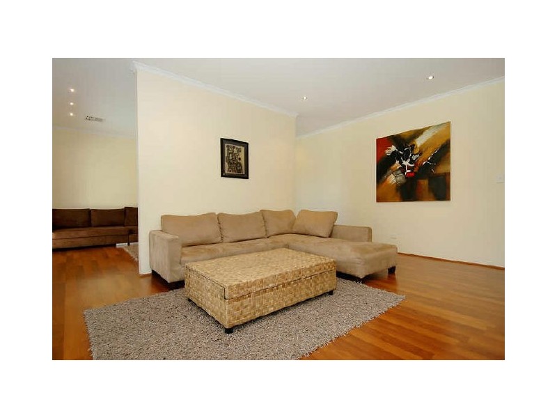 43 Russell Road, Madeley WA 6065