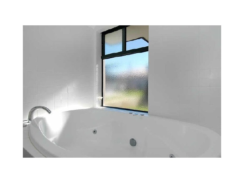 43 Russell Road, Madeley WA 6065