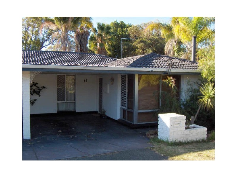 11 Waldorf Street, Carine WA 6020