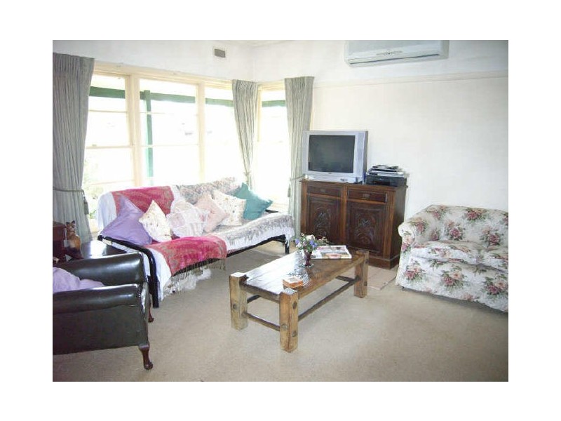 69 Wolseley Street, Orbost VIC 3888