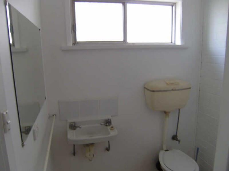 1/25 Somerville Street, Flora Hill VIC 3550