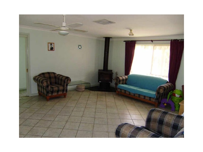 1A Yvonne Court, Maiden Gully VIC 3551