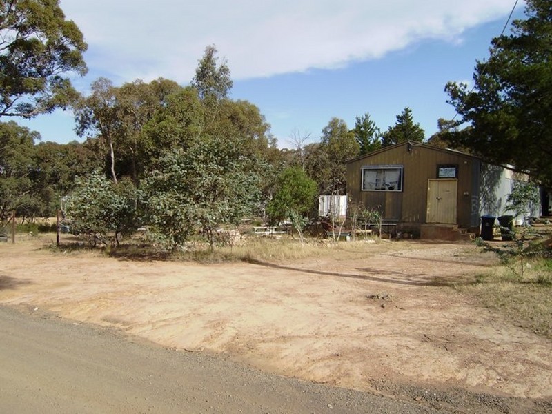 2 Stanley Cres, Kangaroo Flat VIC 3555
