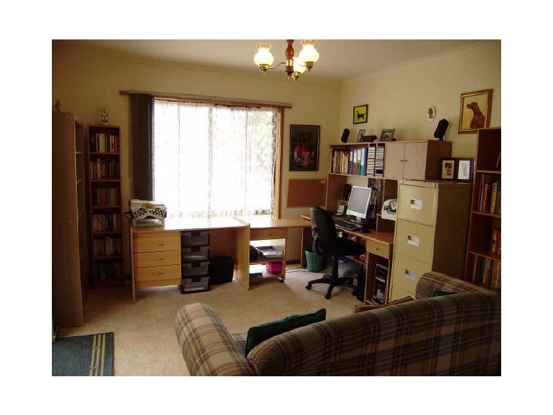 105 Symonds Street, Golden Square VIC 3555