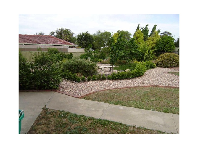 105 Symonds Street, Golden Square VIC 3555