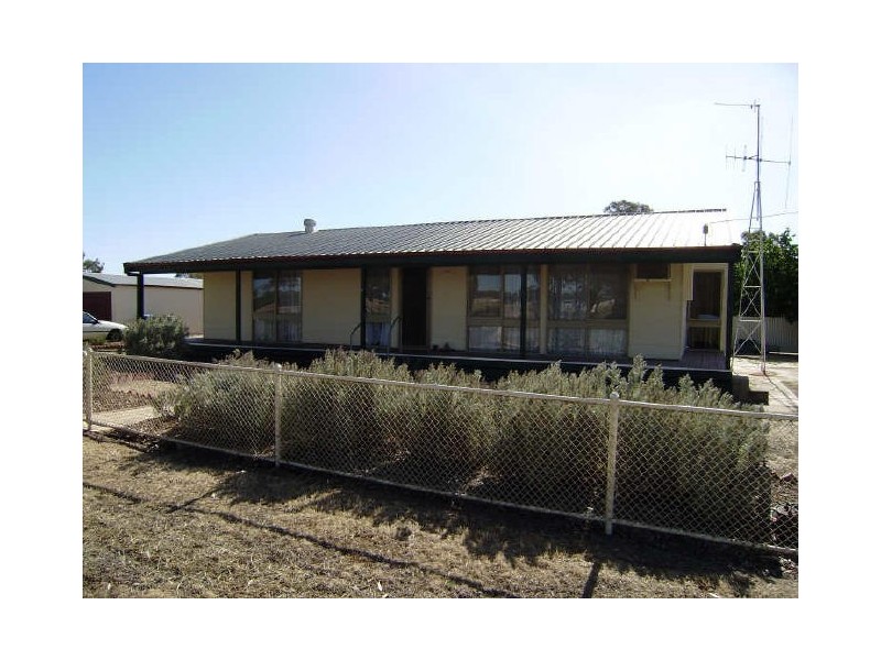 2 Hills Road, Marong VIC 3515