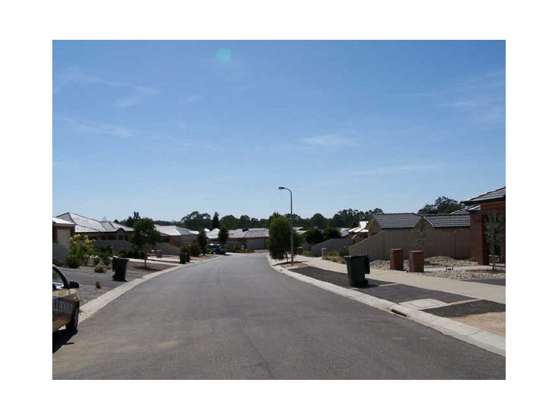 17 Arthurs Crescent, Strathfieldsaye VIC 3551