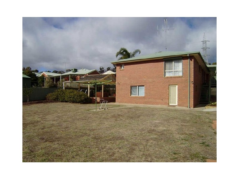 5 Proud Terrace, Flora Hill VIC 3550