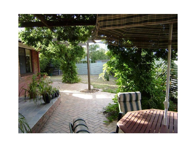 4 Tenzing Court, Strathdale VIC 3550