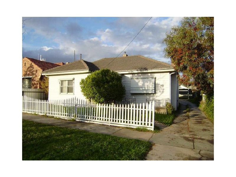 141 Neale Street, Bendigo VIC 3550