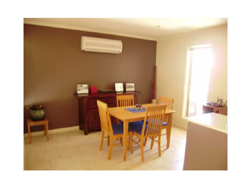 3/35 Booth, Golden Square VIC 3555