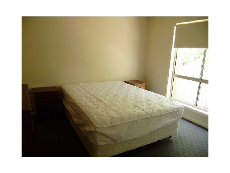 3/35 Booth, Golden Square VIC 3555