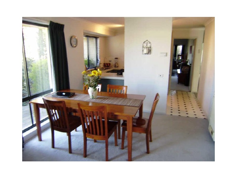 15 Proud Terrace, Flora Hill VIC 3550