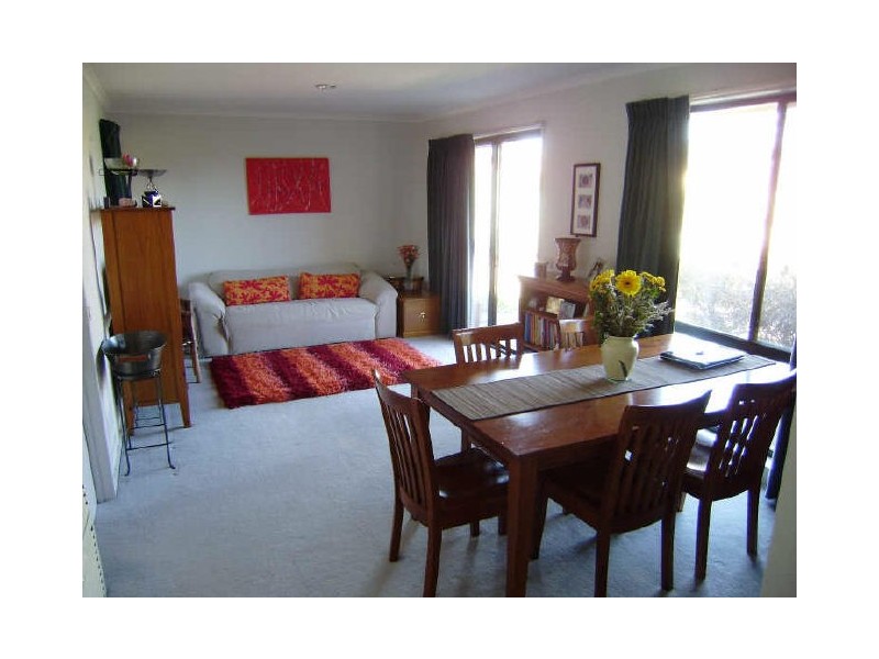 15 Proud Terrace, Flora Hill VIC 3550