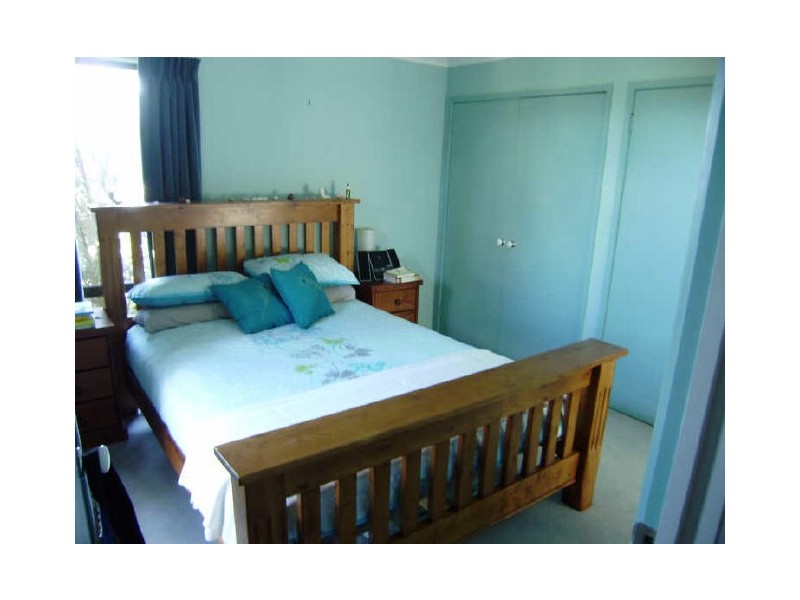 15 Proud Terrace, Flora Hill VIC 3550