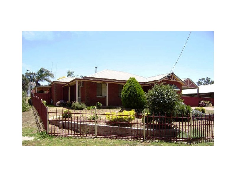 13 Shakespeare Street, Spring Gully VIC 3550