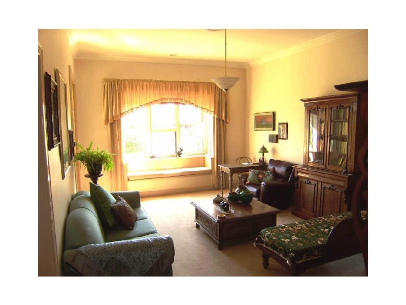 15 Palmerston Street, Quarry Hill VIC 3550