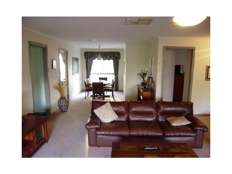 130 Powers Rd, Marong VIC 3515