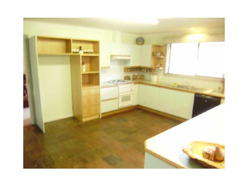 130 Powers Rd, Marong VIC 3515